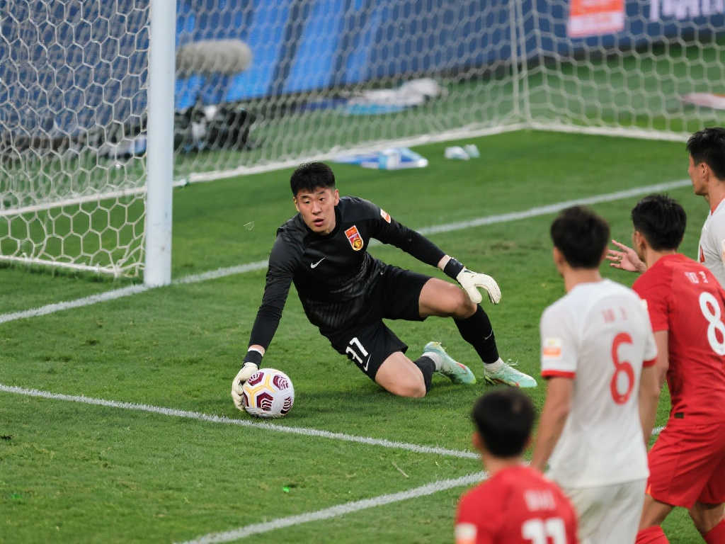 了他们防守 了他们防守